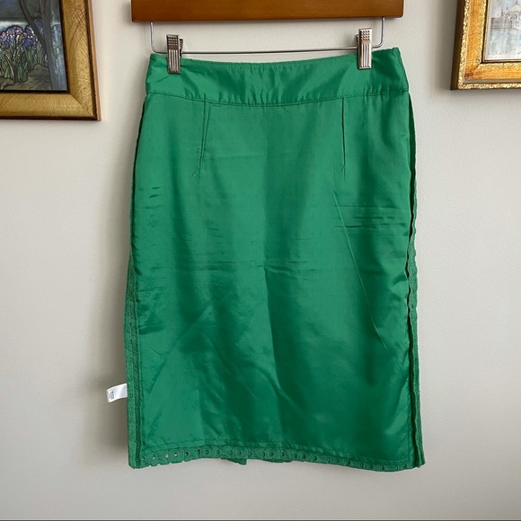 Banana Republic Green Eyelet Pencil Skirt - Picture 8 of 11